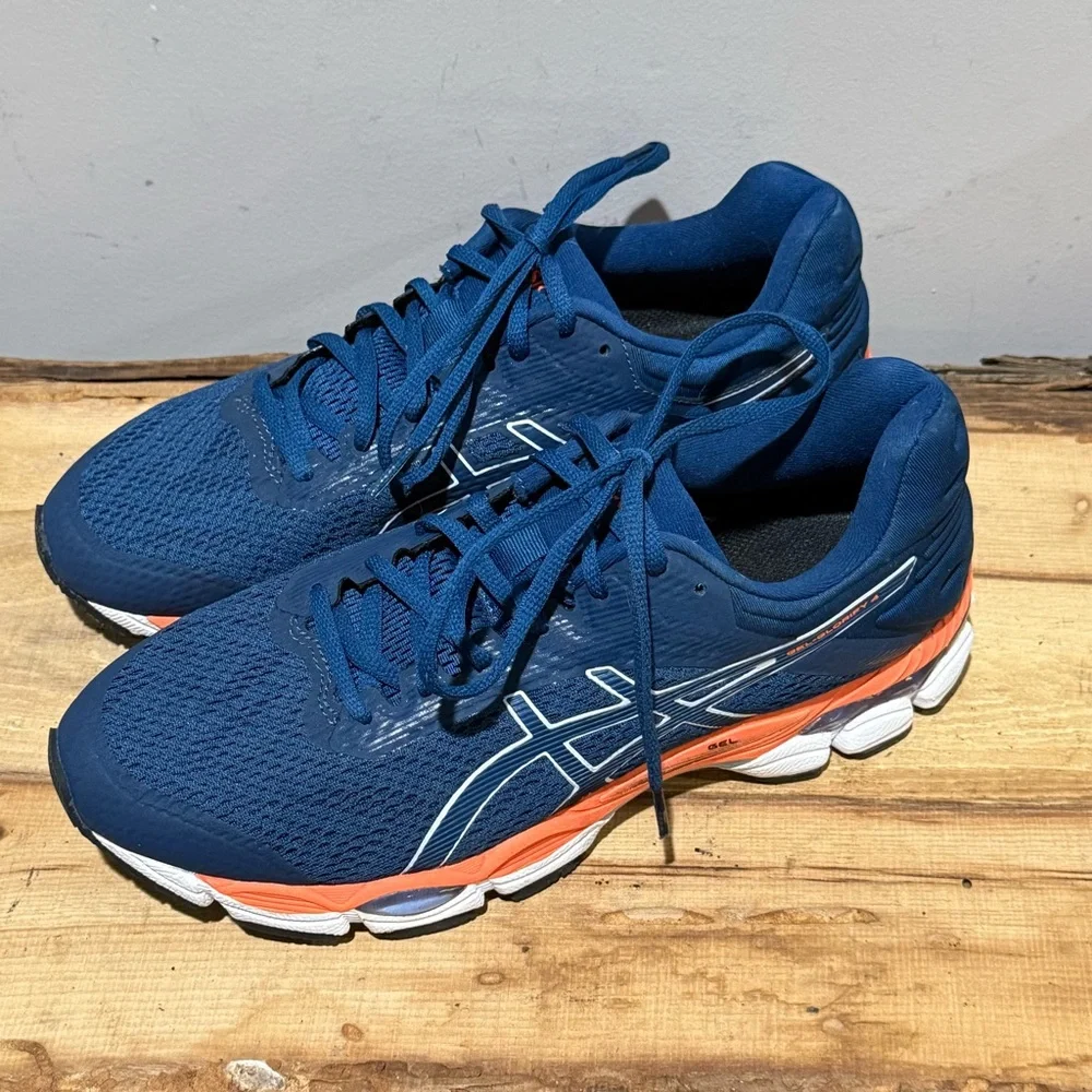 Asics designed long